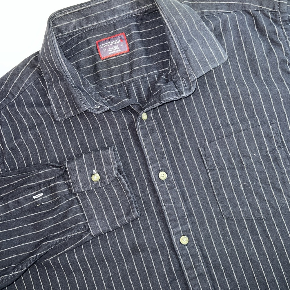 Untuckit Dress Shirt‎ Mens Size XL Navy Blue Striped Work Button Up Shirt